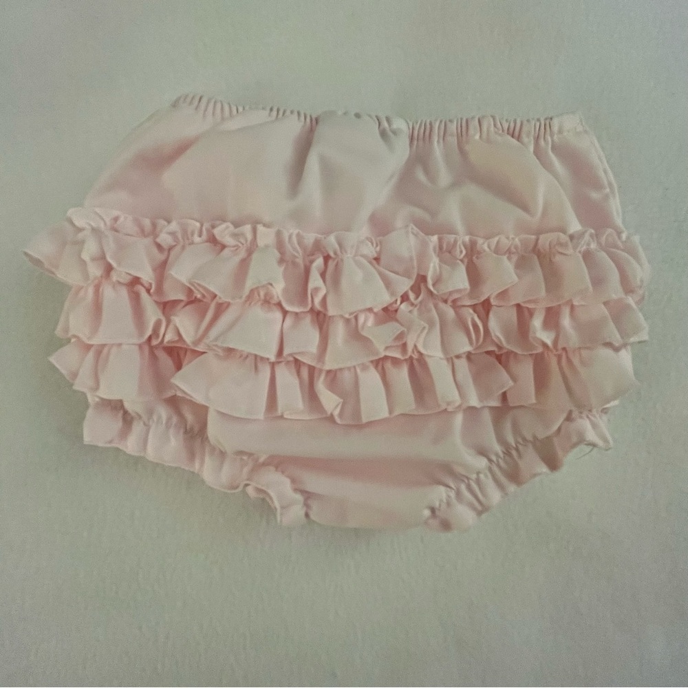 Sarah Louise Light Pink Ruffle Butt Diaper Cover Size Large
